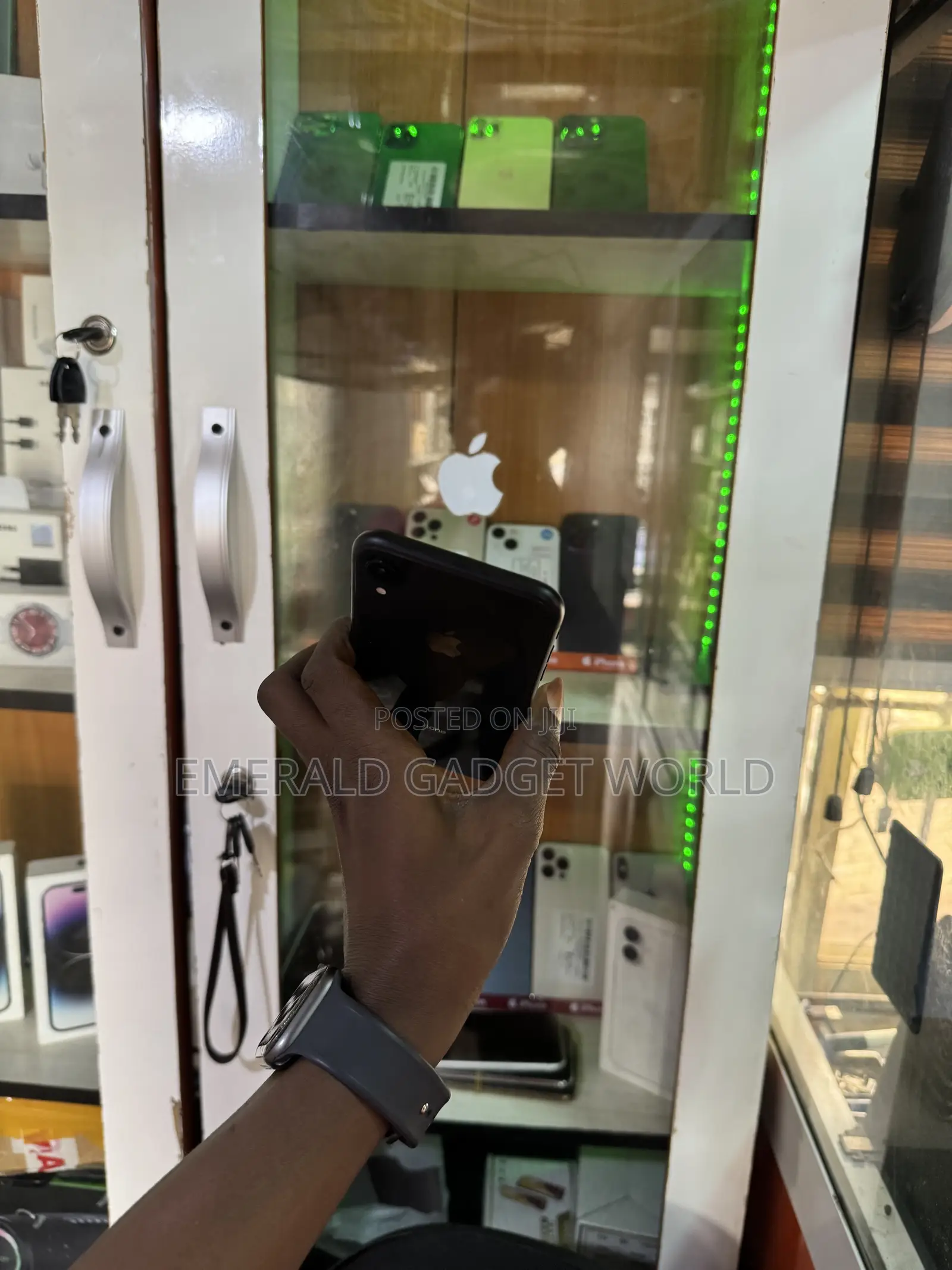 Apple iPhone XR 64 GB Black