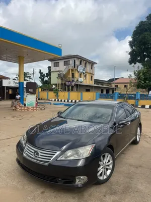 Lexus ES 350 2011 Brown