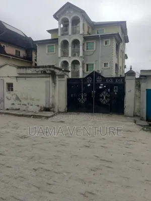 2bdrm Block of Flats in Estate By Remlek, for rent