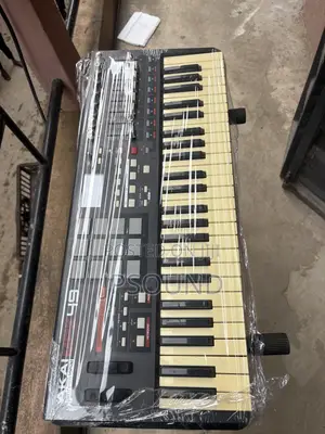 Akai MPK49 Midi Keyboard 4 Octave