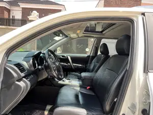 Toyota Highlander SE 3.5L 4WD 2013 White