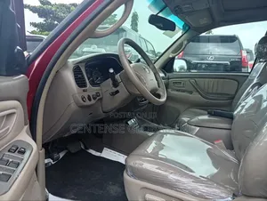 Toyota Sequoia 2004 Red