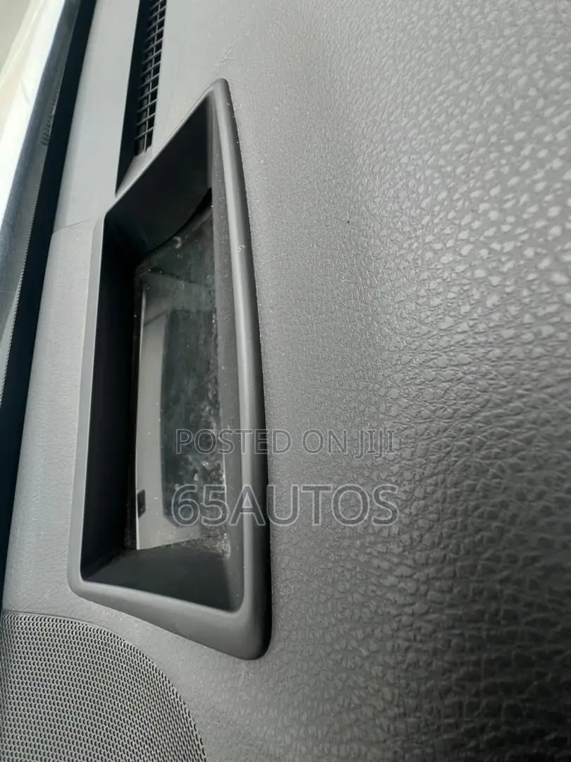 Toyota Camry XSE V6 2021 White