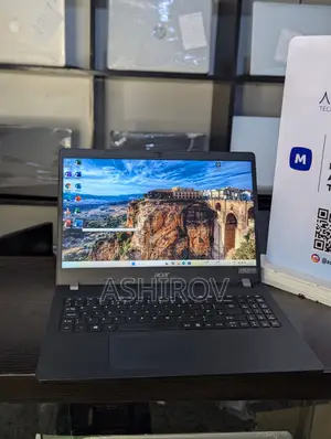 Laptop Acer TravelMate P2 14 8GB Intel Core i5 SSD 256GB