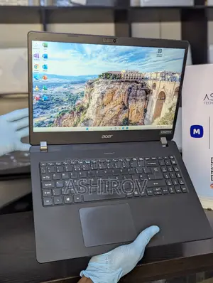 Laptop Acer TravelMate P2 14 8GB Intel Core i5 SSD 256GB