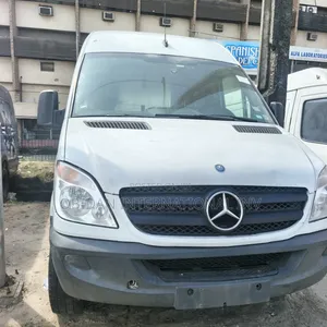 Mercedes-Benz Sprinter 2013 White