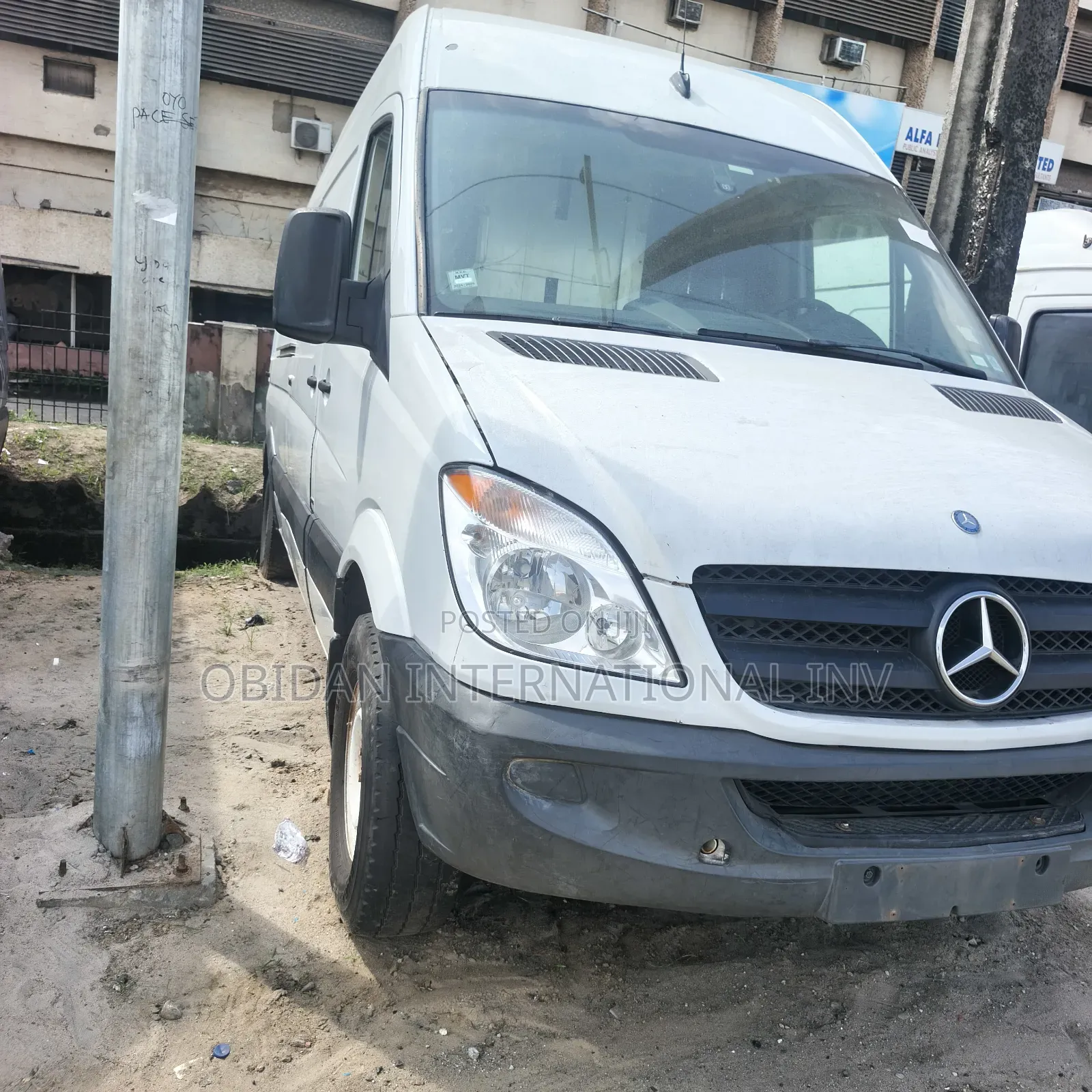 Mercedes-Benz Sprinter 2013 White