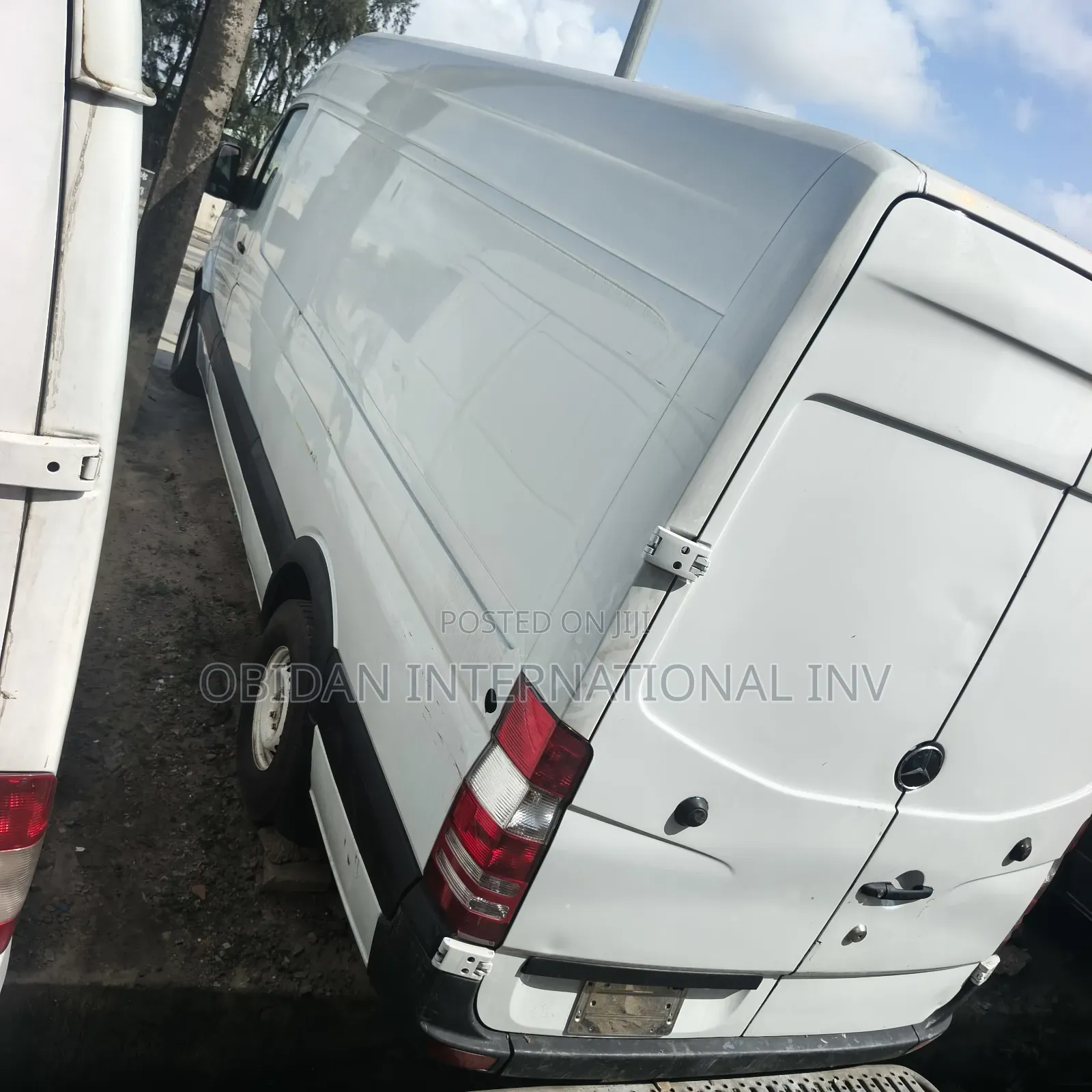 Mercedes-Benz Sprinter 2013 White