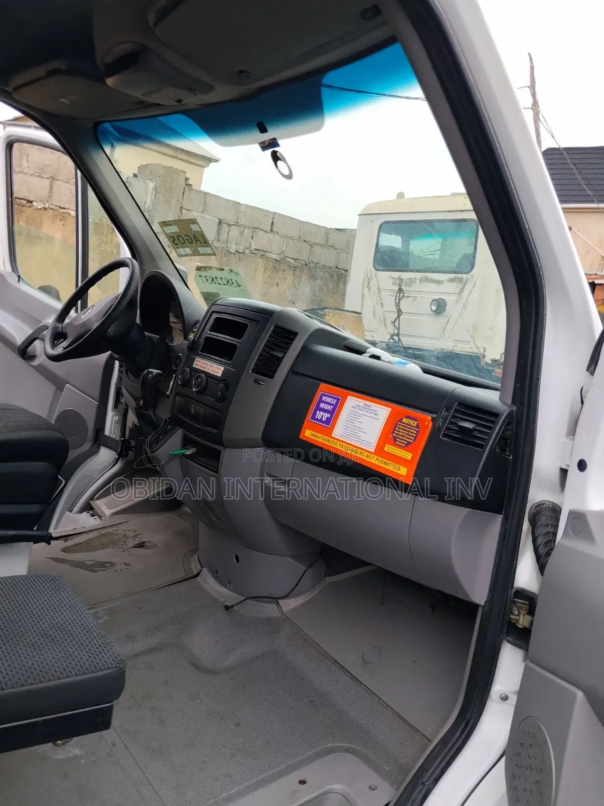 Mercedes-Benz Sprinter 2013 White