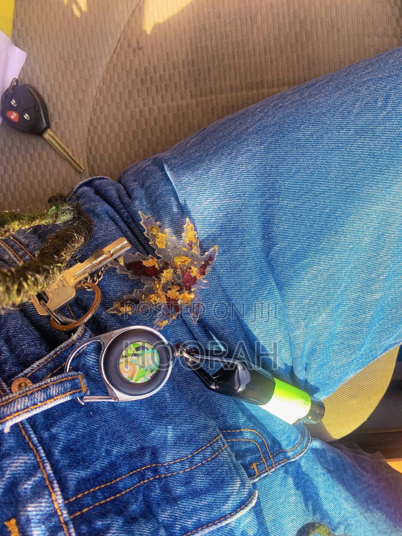 Lighter Leash