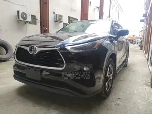 Toyota Highlander 2021 Black