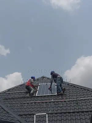 Professional Solar Installer