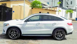Mercedes-Benz GLE-Class AMG GLE 43 4MATIC 2018 White