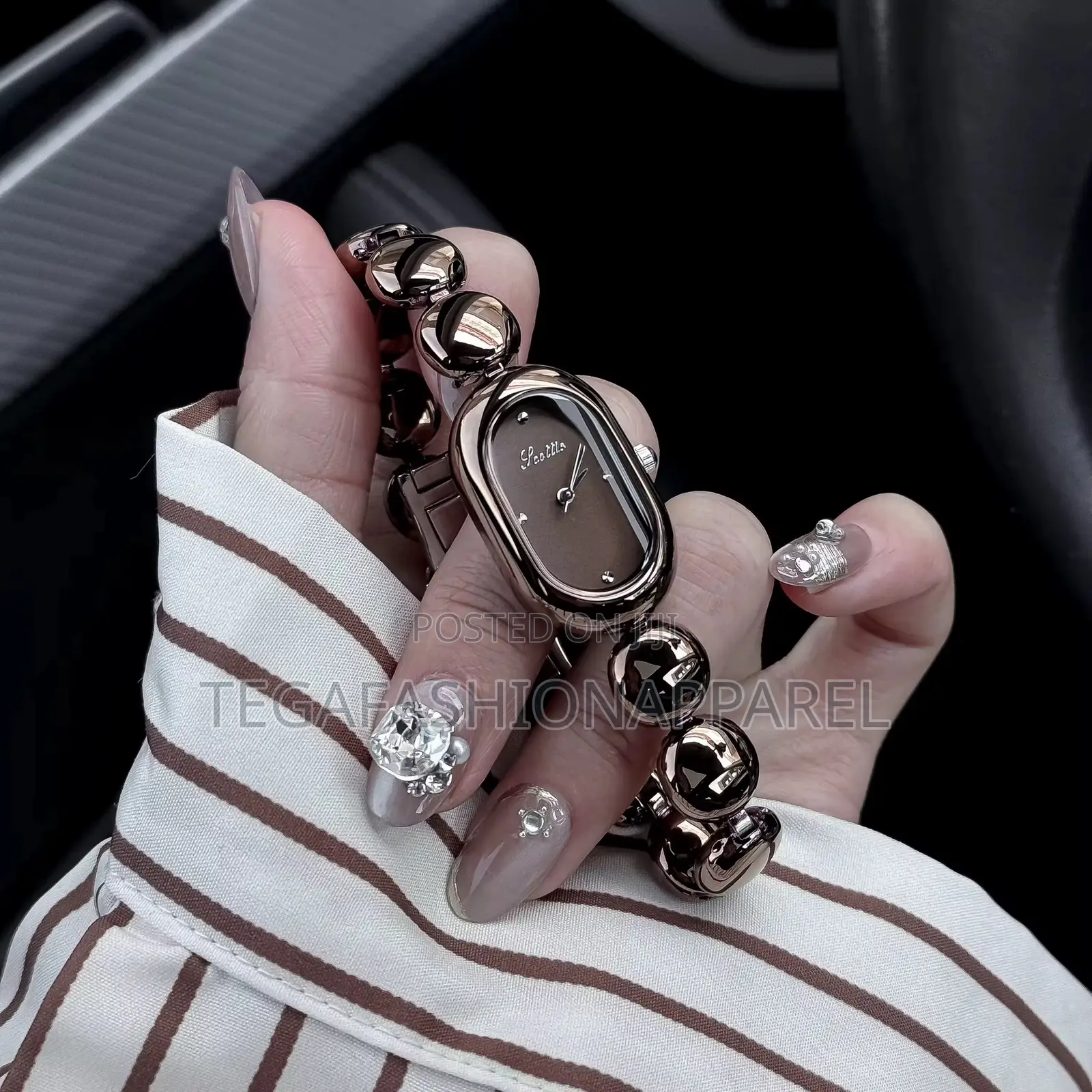 Scottie Feminine Tiny Strap Chain Watch