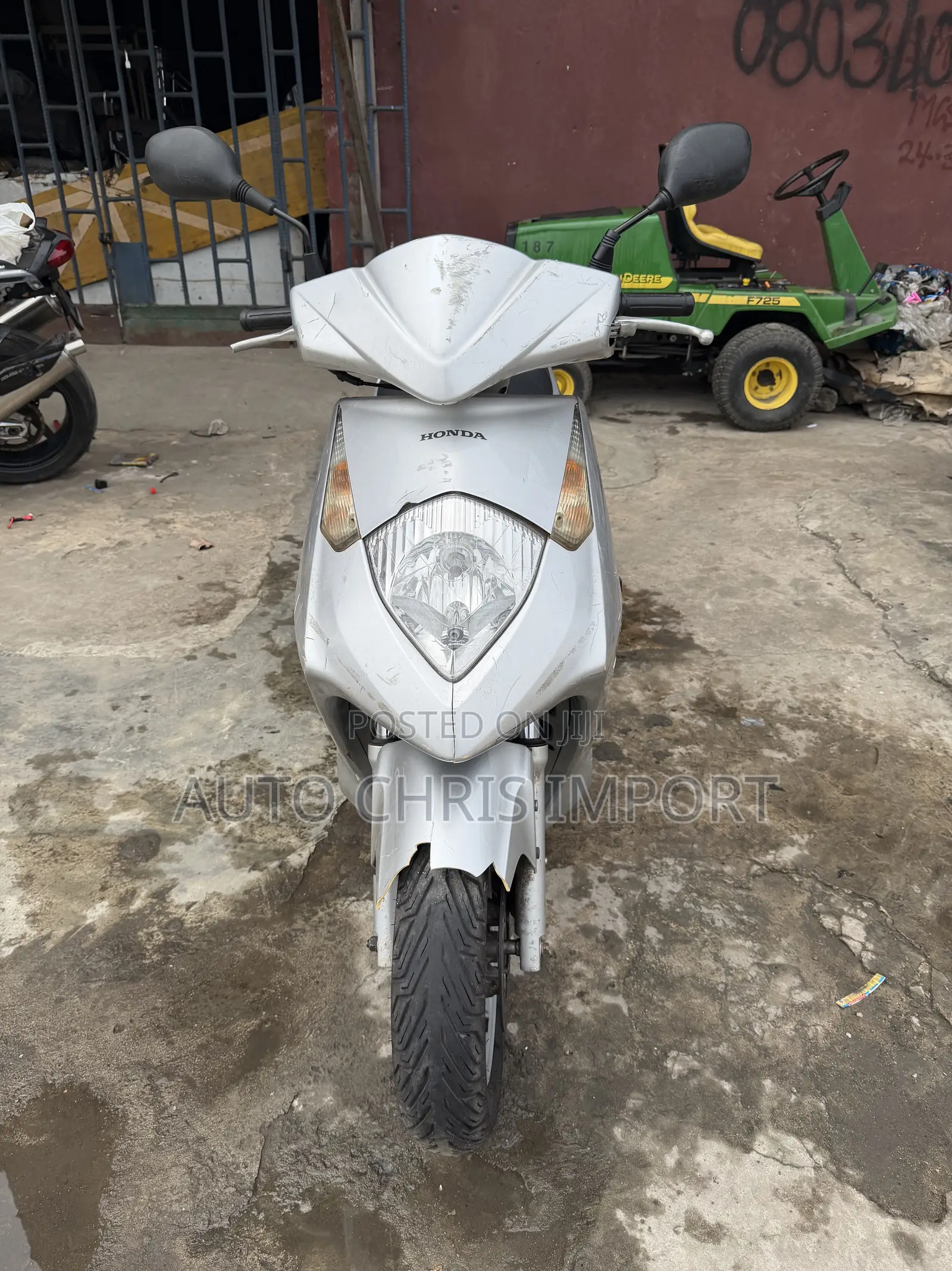 Honda 2006 Gray