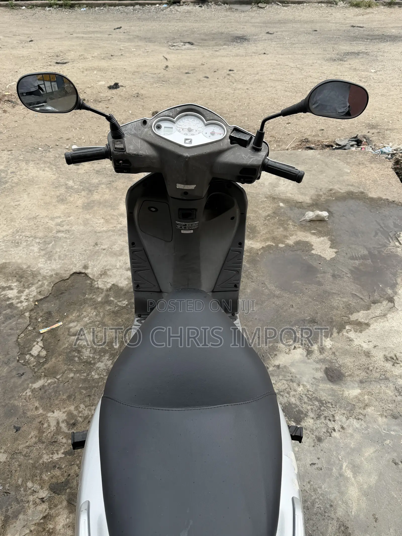 Honda 2006 Gray