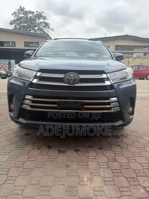 Toyota Highlander Limited Platinum 4x4 V6 (3.5L 6cyl 8A) 2017 Blue