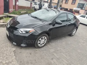 Toyota Corolla 2016 Black