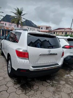 Toyota Highlander 2013 White