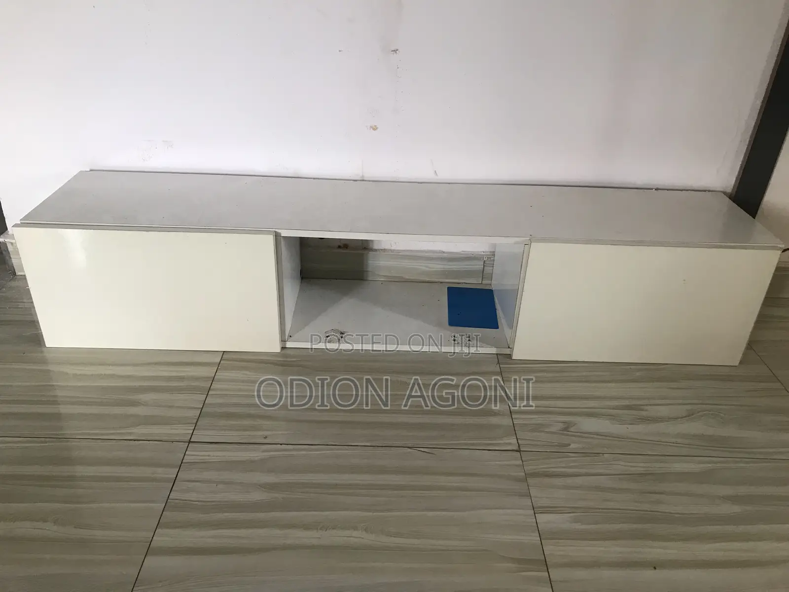 Used Floting TV Shelf