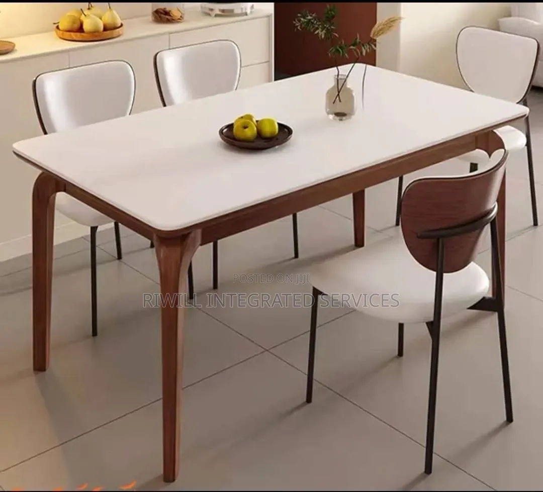 Family Six Seaters Dining Table