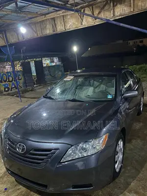 Toyota Camry SE 4dr Sedan (2.4L 4cyl 5A) 2009 Gray