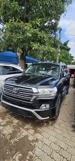 Toyota Land Cruiser 2018 Black