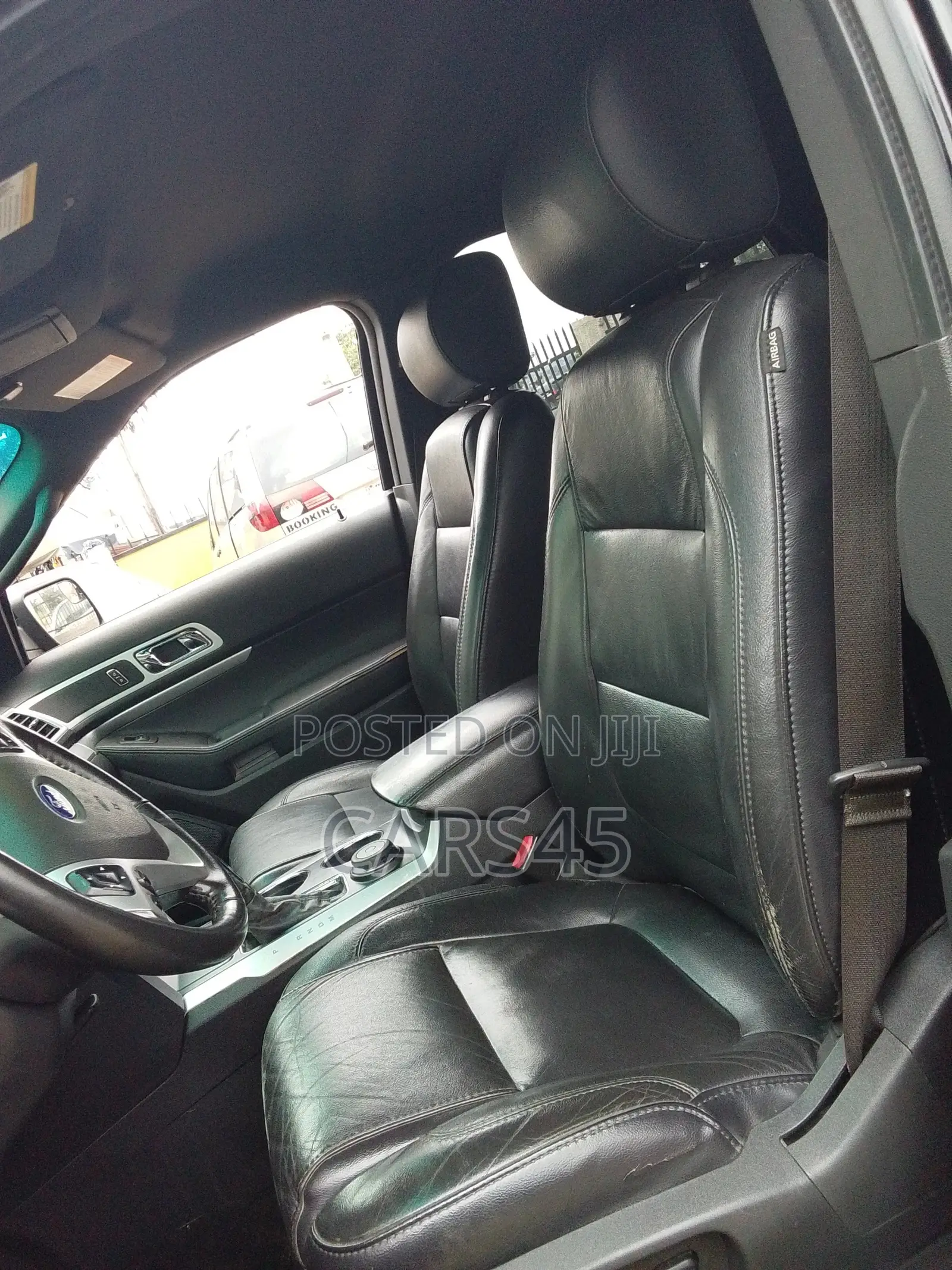 Ford Explorer 2011 Black