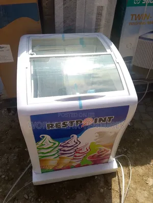 Restpoint Ice Cream Chiller
