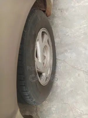 Toyota Sienna 1998 Gold