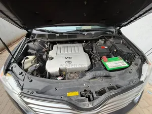 Toyota Venza 2010 Gray