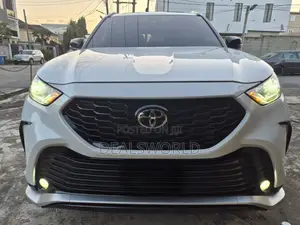 Toyota Highlander 2023 White