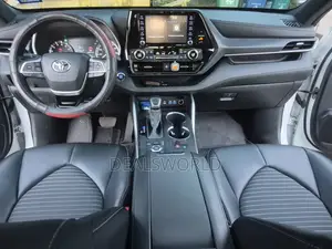 Toyota Highlander 2023 White