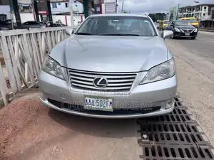 Lexus ES 350 2010 Gray