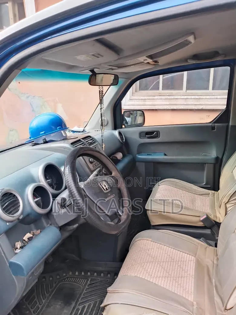 Honda Element 2010 Blue