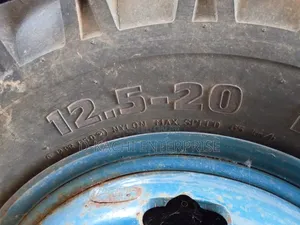 12.5 R 20 Double Star Heavy Duty Tires (New and Belgium)