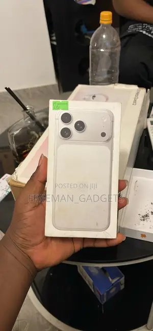 Apple iPhone 17 Pro Max 256 GB White