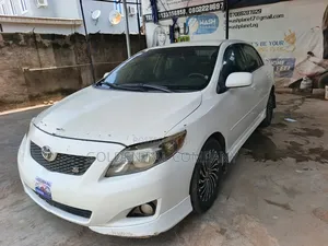 Toyota Corolla 2008 White