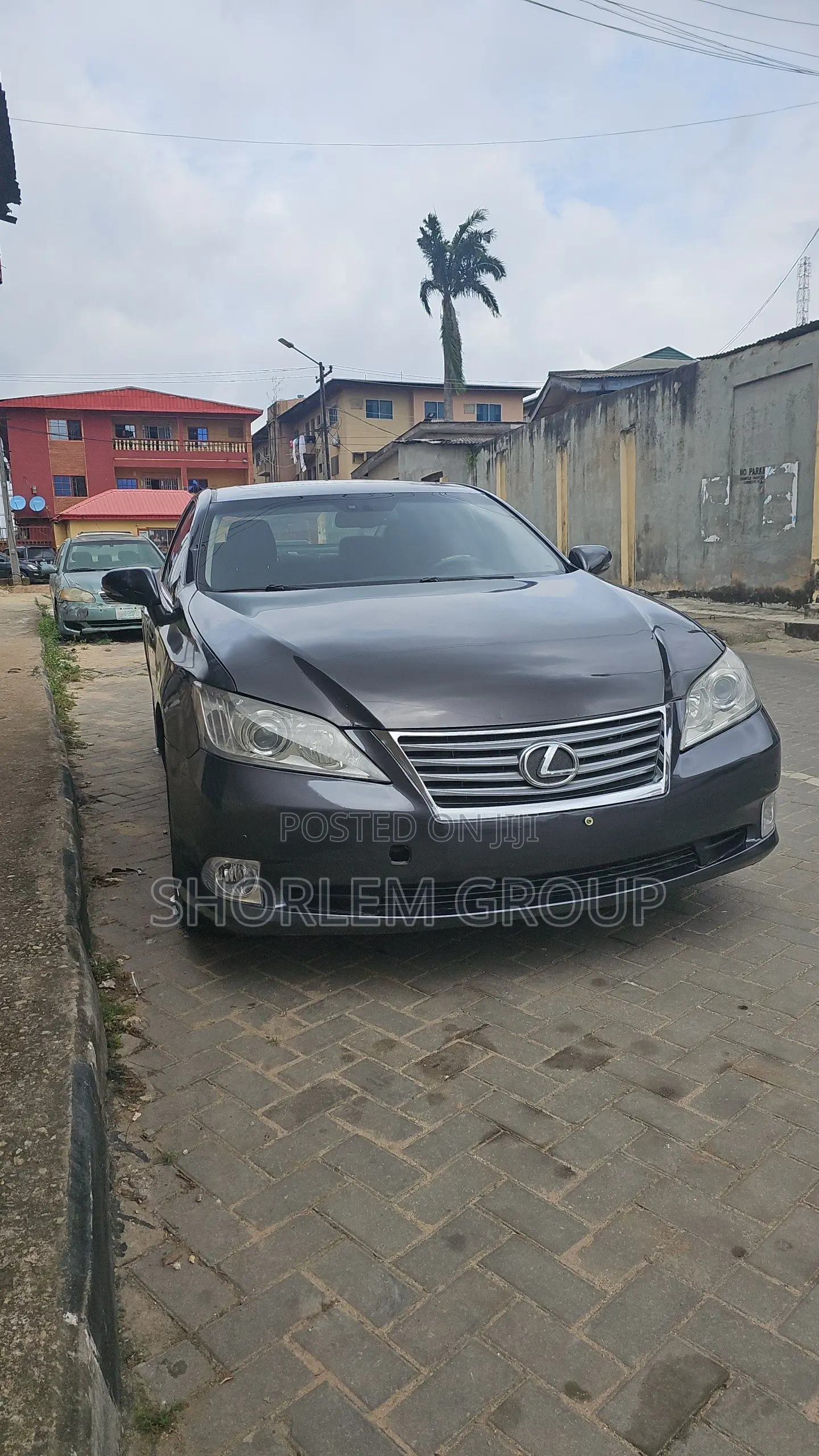 Lexus ES 2012 Gray