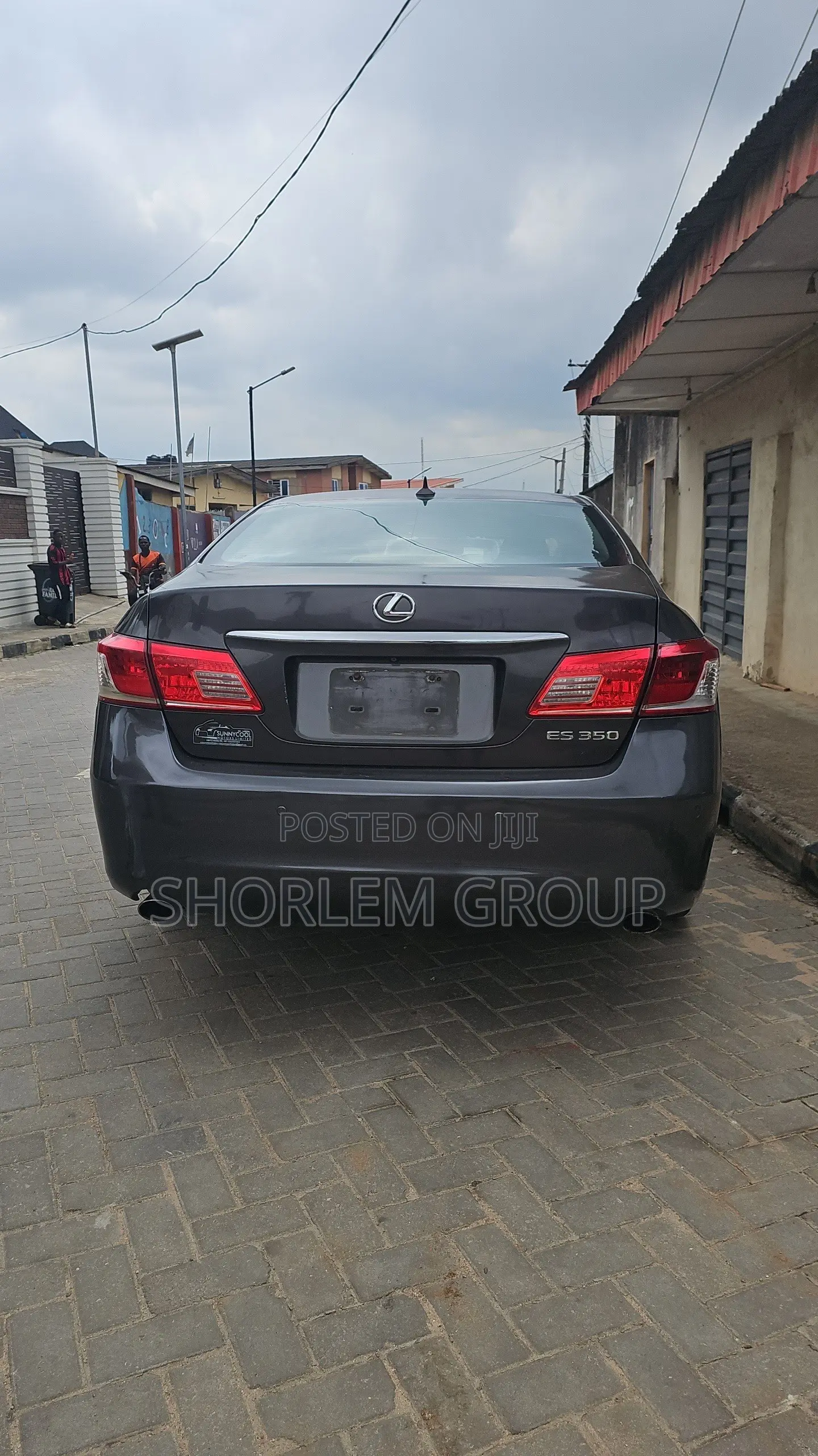 Lexus ES 2012 Gray