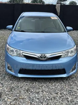 Toyota Camry LE 4dr Sedan (2.5L 4cyl 6A) 2012 Blue
