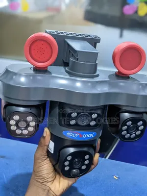 T33 4G Triple Lens Solar Camera