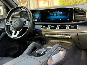 Mercedes-Benz GLE-Class 2022 White