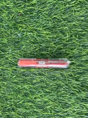 2-in-1 Dual-Ended Lip Gloss & Liquid Lipstick