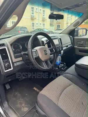 Dodge RAM 2012 Gray