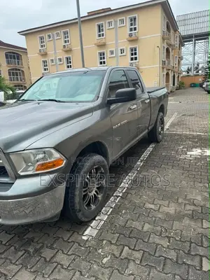 Dodge RAM 2012 Gray