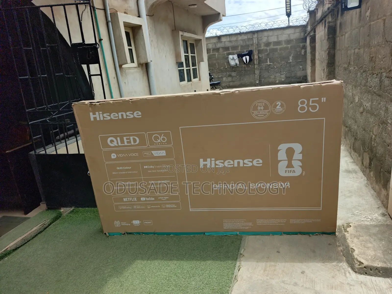 Hisense 85-Inch QLED Smart TV – Superior Visual Experience
