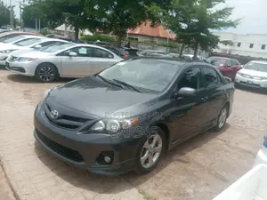 Toyota Corolla 2011 Gray