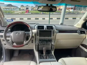 Lexus GX 2012 White