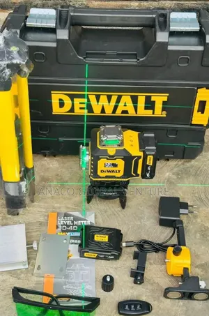 DEWALT 3d/4d Green Line Laser Level.